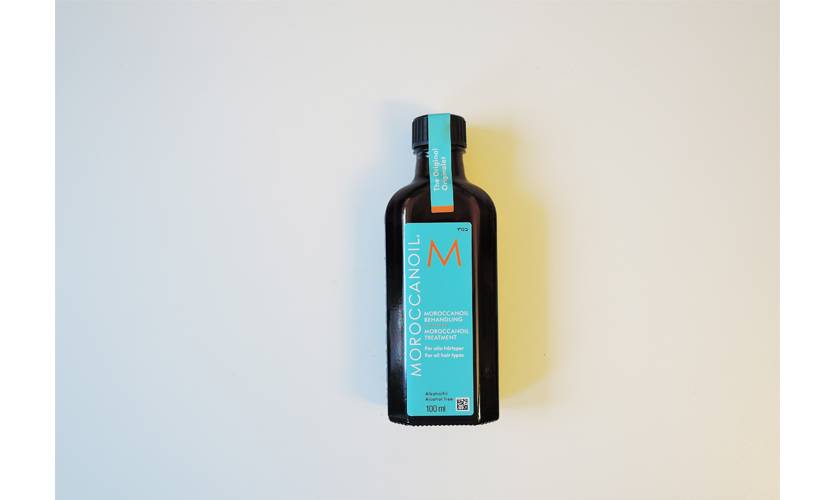 Moroccanoil, 339 kr. En hårolja för alla hårtyper som återfuktar och stärker ditt hår. Bra när du vill få extra lyster. Moroccanoil, 339 kr. En hårolja för alla hårtyper som återfuktar och stärker ditt hår. Bra när du vill få extra lyster.