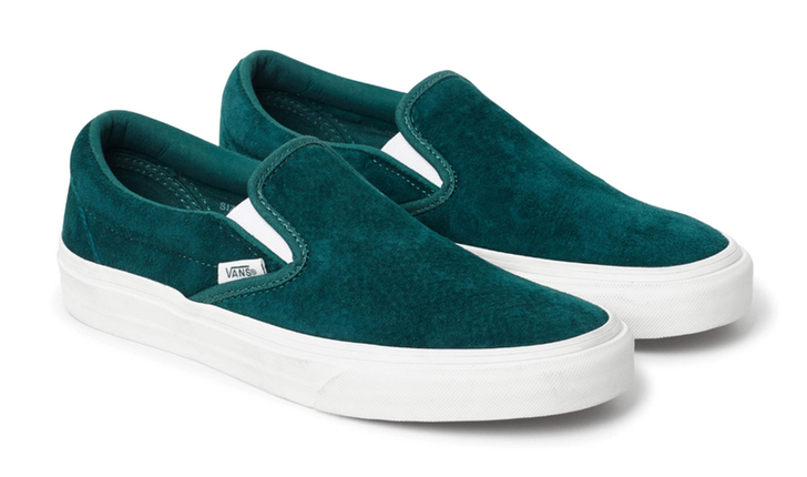 Snygg grön färg på Vans i mocka hos Weekday, ca 750 kr. Snygg grön färg på Vans i mocka hos Weekday, ca 750 kr.